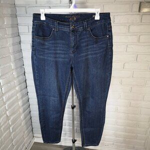 Melissa McCarthy Seven7 Ladies Medium Wash Slimming Silhouette Pencil Jeans